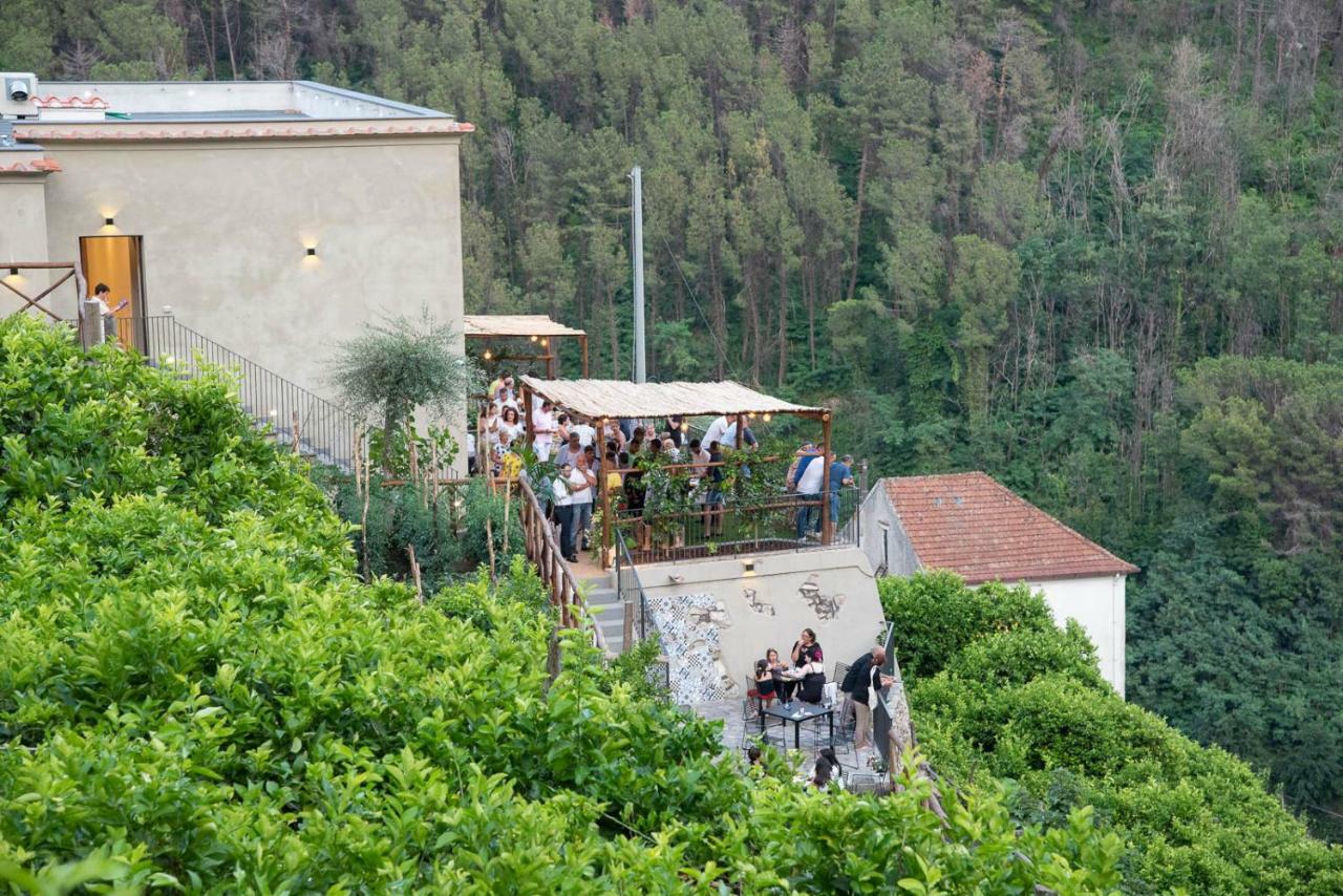 Вилла Il Giardino Dorato Майори Экстерьер фото